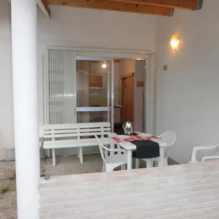 アパート Two-bedroom In Pineda - Beahost *
